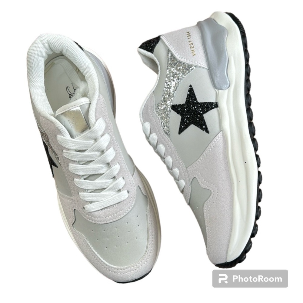 Vintage Havana Women’s Run Fashion Sneakers White Grey Silver - Picture 2 of 6